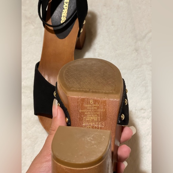 ⚜️Gorgeous Express Open Toe Heels⚜️ - Picture 5 of 8